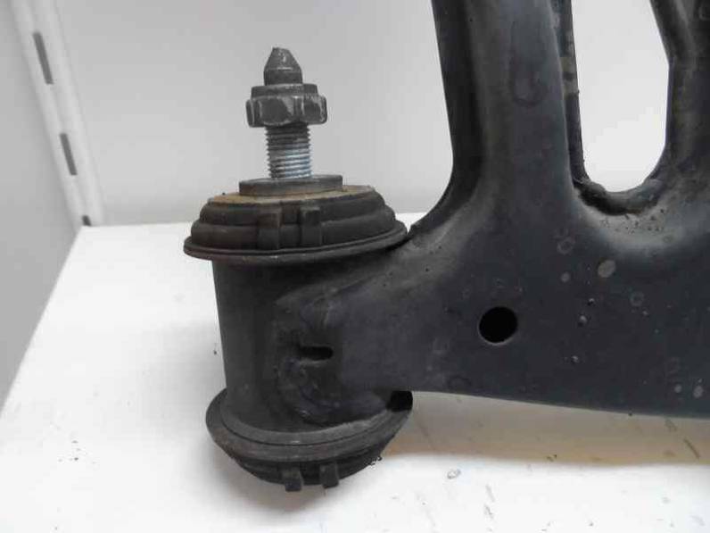 BRAZO SUSPENSION INFERIOR DELANTERO IZQUIERDO MERCEDES CLASE CLK COUPE 2001 2.3 COMPRESOR (197 CV)