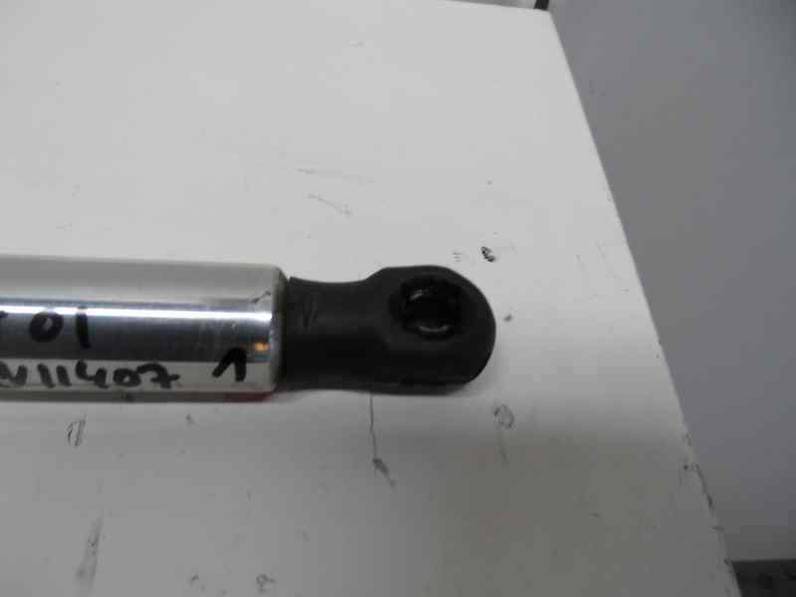 AMORTIGUADOR CAPOT VOLKSWAGEN PASSAT BERLINA 2001 1.9 TDI (131 CV)