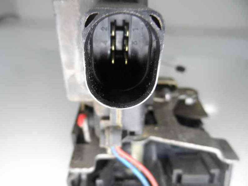 CERRADURA PUERTA TRASERA IZQUIERDA VOLKSWAGEN PASSAT BERLINA 2001 1.9 TDI (131 CV)