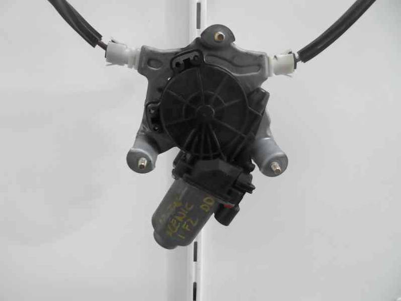 ELEVALUNAS DELANTERO DERECHO RENAULT SCENIC 2000 2.0 16V (139 CV)