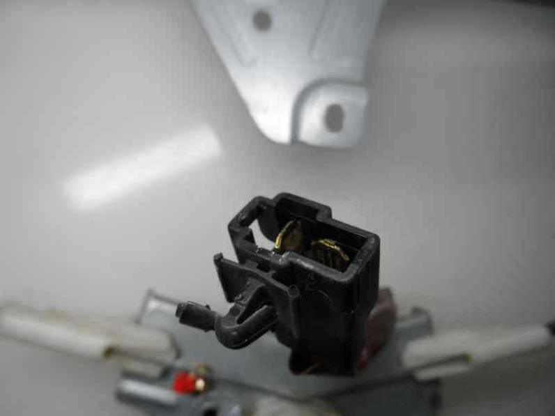 ELEVALUNAS TRASERO DERECHO CHEVROLET NUBIRA BERLINA 2005 1.8 (122 CV)