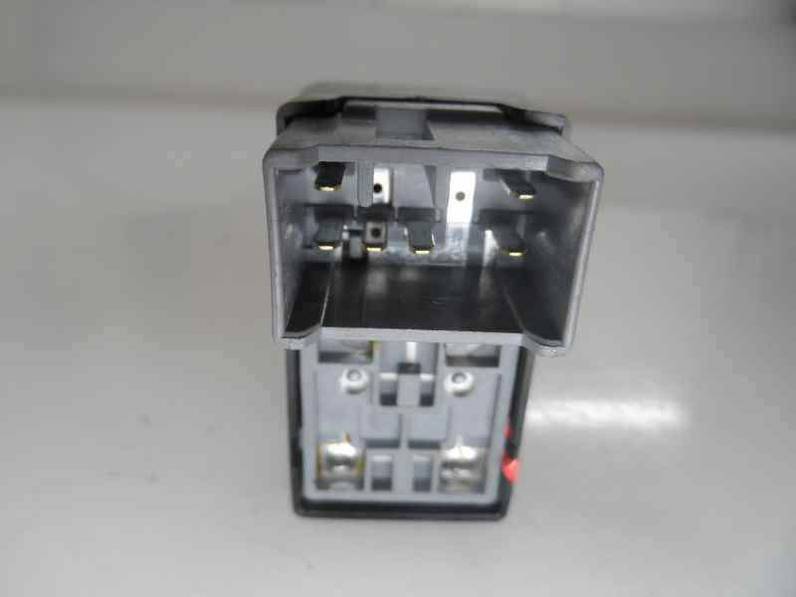 MANDO ELEVALUNAS TRASERO DERECHO CHEVROLET NUBIRA BERLINA 2005 1.8 (122 CV)