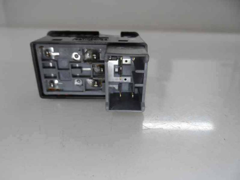 MANDO ELEVALUNAS TRASERO IZQUIERDO CHEVROLET NUBIRA BERLINA 2005 1.8 (122 CV)