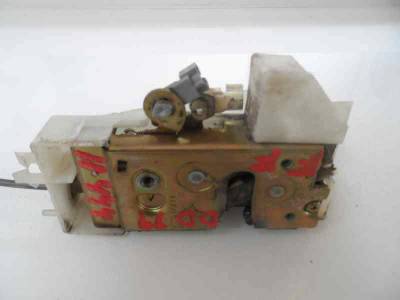 CERRADURA PUERTA DELANTERA DERECHA FORD FIESTA BERLINA 1999 1.3 (60 CV)