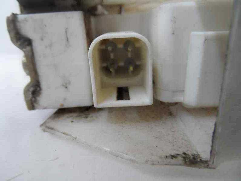 CERRADURA PUERTA DELANTERA DERECHA FORD FIESTA BERLINA 1999 1.3 (60 CV)