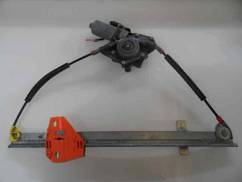 ELEVALUNAS DELANTERO IZQUIERDO FORD FIESTA BERLINA 1999 1.3 (60 CV)