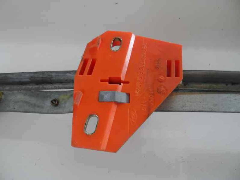 ELEVALUNAS DELANTERO DERECHO FORD FIESTA BERLINA 1999 1.3 (60 CV)