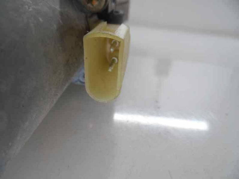 ELEVALUNAS DELANTERO DERECHO FORD FIESTA BERLINA 1999 1.3 (60 CV)