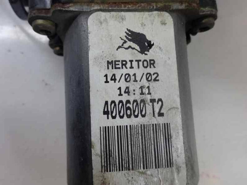ELEVALUNAS DELANTERO DERECHO NISSAN ALMERA 2000