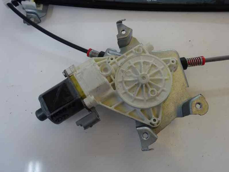 ELEVALUNAS DELANTERO DERECHO NISSAN MICRA 2002