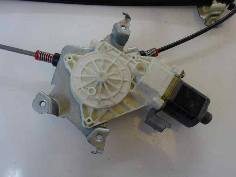 ELEVALUNAS DELANTERO IZQUIERDO NISSAN MICRA 2002