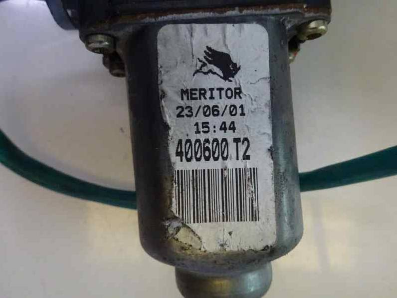 ELEVALUNAS DELANTERO DERECHO NISSAN ALMERA TINO 2000