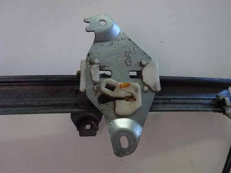 ELEVALUNAS DELANTERO IZQUIERDO NISSAN PRIMERA BERLINA 1999