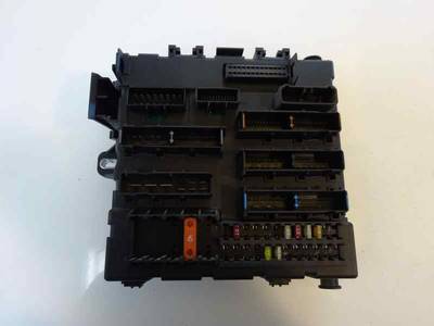 CAJA RELES FUSIBLES OPEL VECTRA C BERLINA 2003 2.2 16V DTI (125 CV)