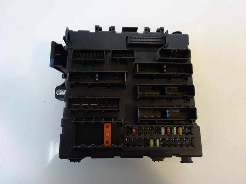 CAJA RELES FUSIBLES OPEL VECTRA C BERLINA 2003 2.2 16V DTI (125 CV)