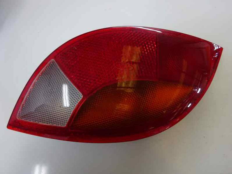 PILOTO TRASERO DERECHO FORD KA 2000 1.3 (60 CV)