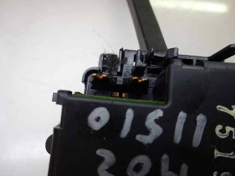 MANDO LIMPIA NISSAN ALMERA 2000 2.2 DCI D (112 CV)