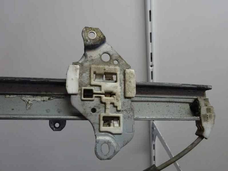 ELEVALUNAS DELANTERO IZQUIERDO NISSAN ALMERA 2000 2.2 DCI D (112 CV)