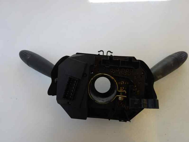 MANDO MULTIFUNCION FIAT PUNTO BERLINA 2001 1.2 16V (80 CV)