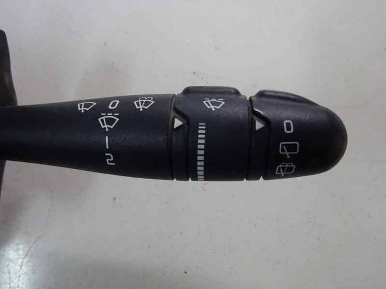 MANDO LIMPIA RENAULT CLIO II FASE II 2002 1.2 (75 CV)