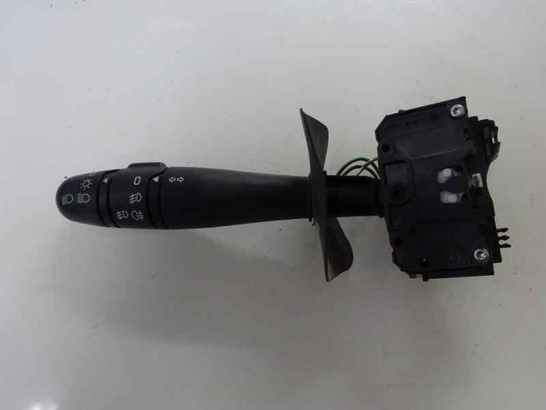 MANDO LUCES RENAULT CLIO II FASE II 2002 1.2 (75 CV)