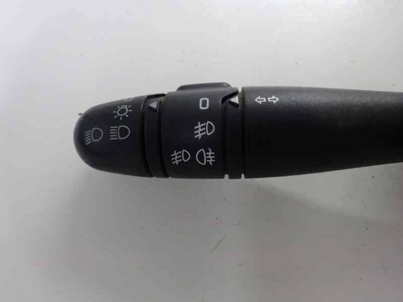 MANDO LUCES RENAULT CLIO II FASE II 2002 1.2 (75 CV)