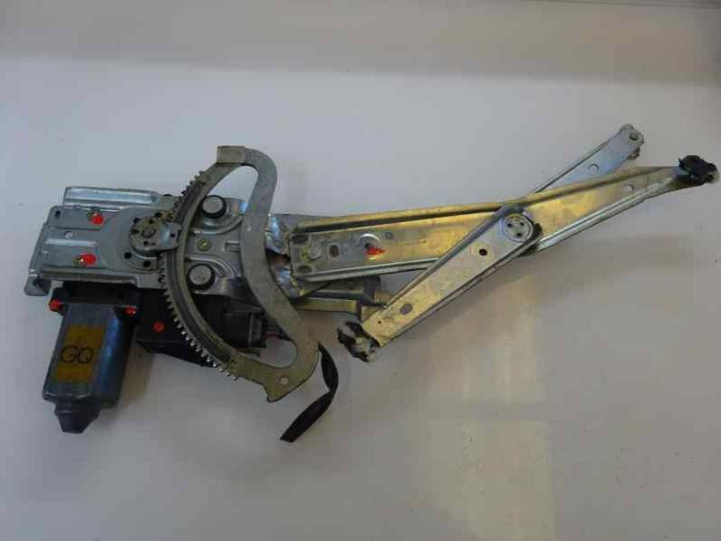 ELEVALUNAS DELANTERO IZQUIERDO OPEL CORSA B 2000 1.2 16V (65 CV)