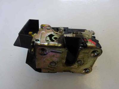 CERRADURA PUERTA TRASERA IZQUIERDA RENAULT LAGUNA 1995 2.2 D (83 CV)