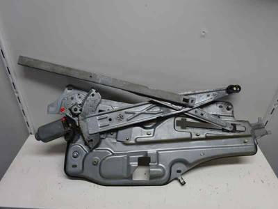 ELEVALUNAS DELANTERO DERECHO RENAULT LAGUNA 1995 2.2 D (83 CV)