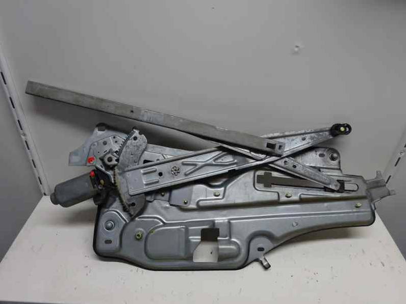 ELEVALUNAS DELANTERO DERECHO RENAULT LAGUNA 1995 2.2 D (83 CV)