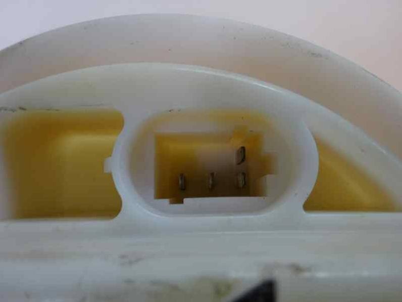 BOMBA COMBUSTIBLE RENAULT CLIO II FASE II 2002 1.2 (75 CV)