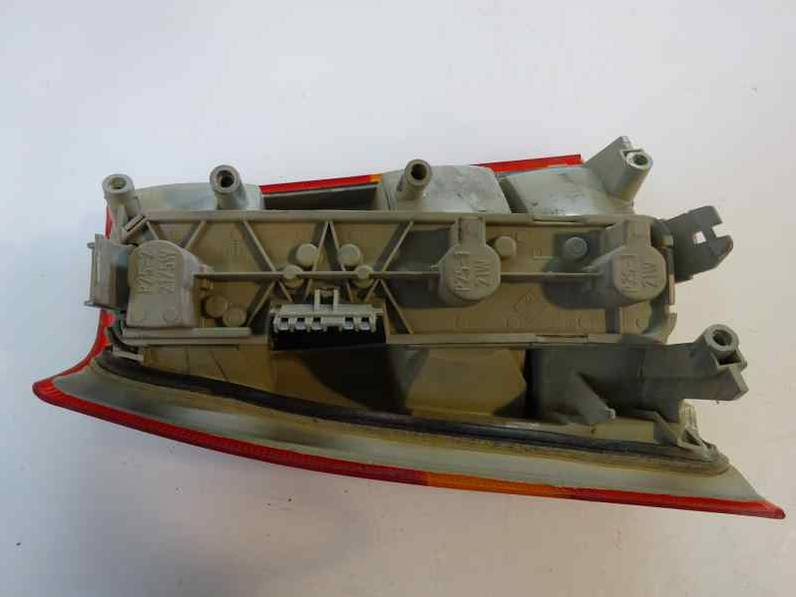 PILOTO TRASERO IZQUIERDO OPEL KADETT E 1989 1.6 (82 CV)