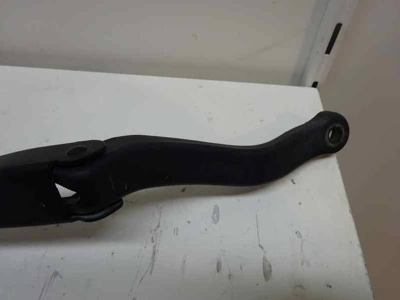 BRAZO LIMPIA DELANTERO DERECHO OPEL CORSA D 2008 1.3 16V CDTI (75 CV)