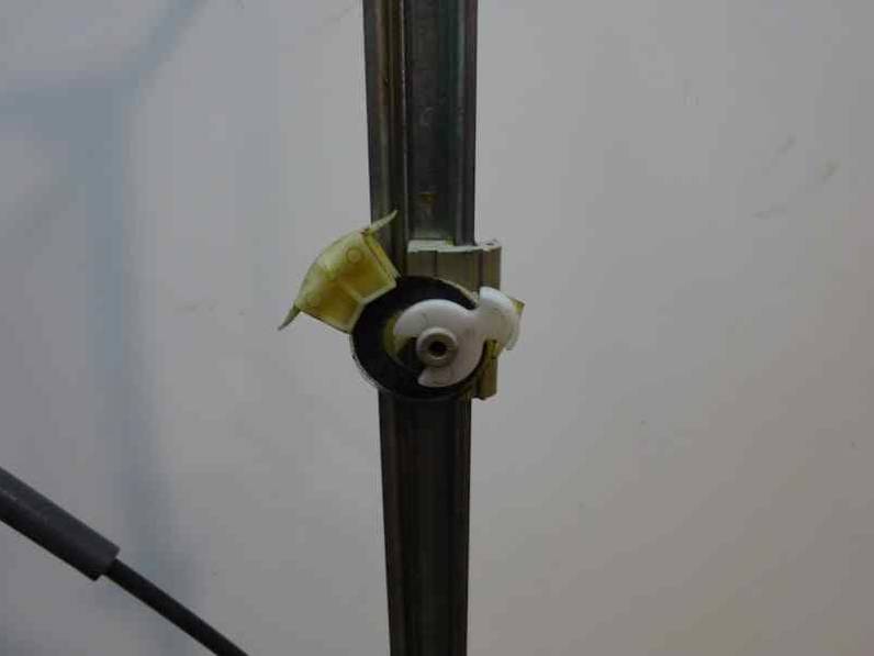 ELEVALUNAS DELANTERO DERECHO RENAULT LAGUNA II 2003 1.9 DCI D (120 CV)