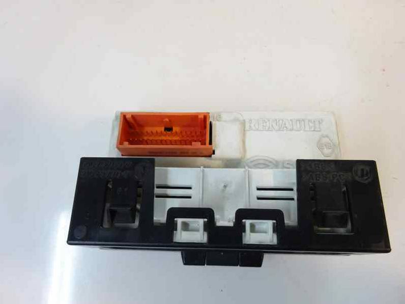 PANTALLA MULTIFUNCION RENAULT MEGANE II BERLINA 5P 2004 1.5 DCI D (101 CV)