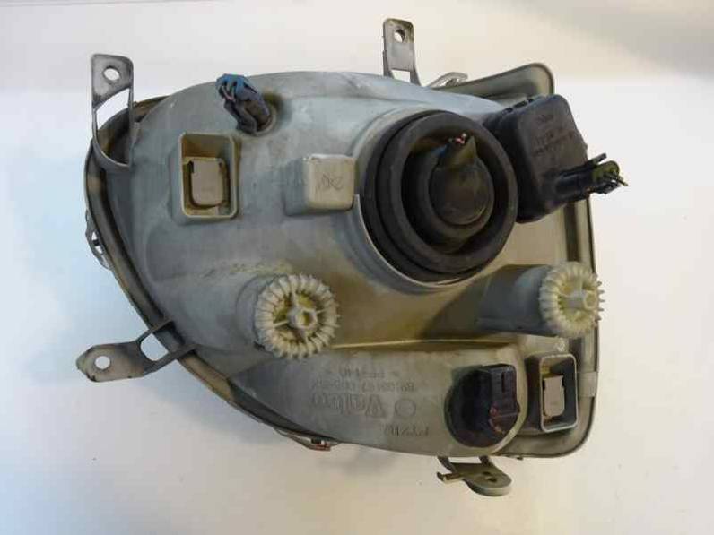 FARO IZQUIERDO SUZUKI WAGON R RB 2000 1.3 16V (76 CV)