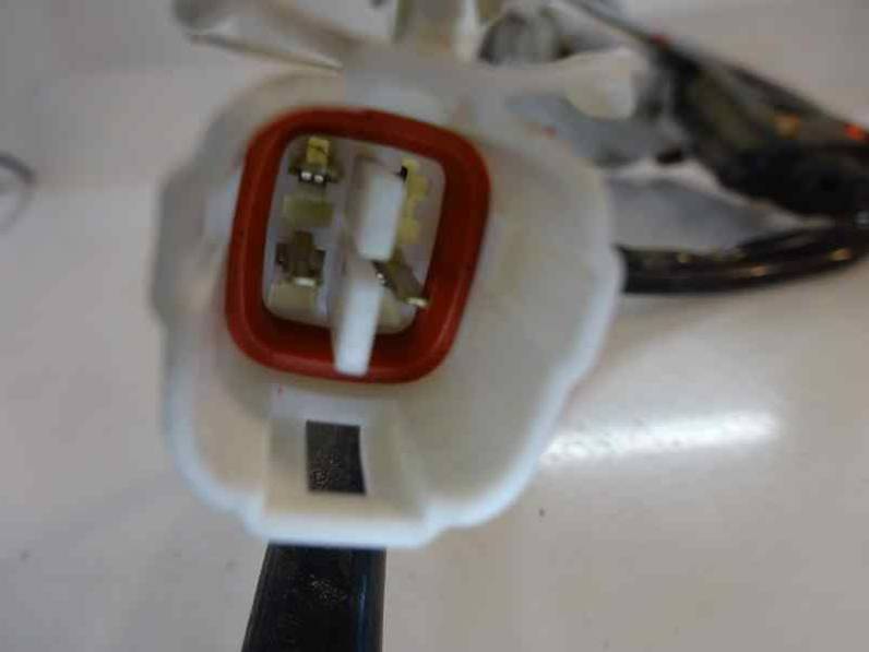 CERRADURA PUERTA DELANTERA DERECHA SUZUKI WAGON R RB 2000 1.3 16V (76 CV)