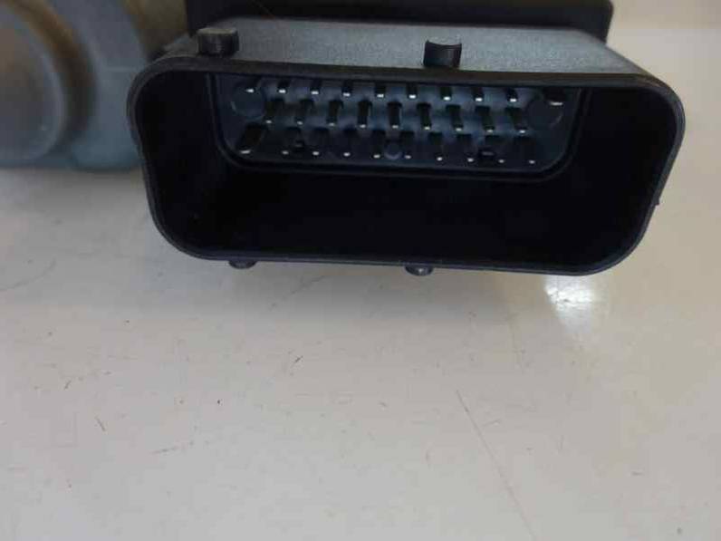 MOTOR ELEVALUNAS DELANTERO IZQUIERDO VOLKSWAGEN GOLF IV BERLINA 2000 1.9 TDI (90 CV)