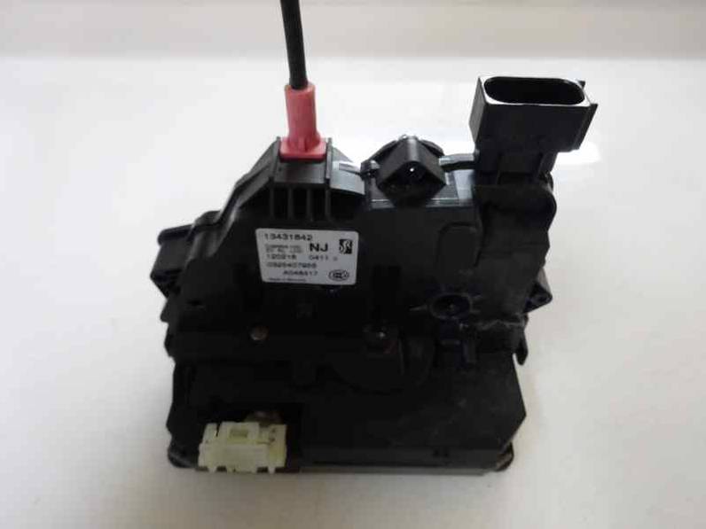 CERRADURA PUERTA TRASERA IZQUIERDA OPEL CORSA E 2016 1.3 16V CDTI (75 CV)