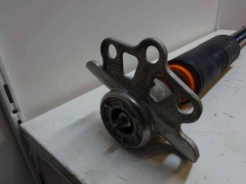 AMORTIGUADOR TRASERO IZQUIERDO OPEL CORSA E 2016 1.3 16V CDTI (75 CV)