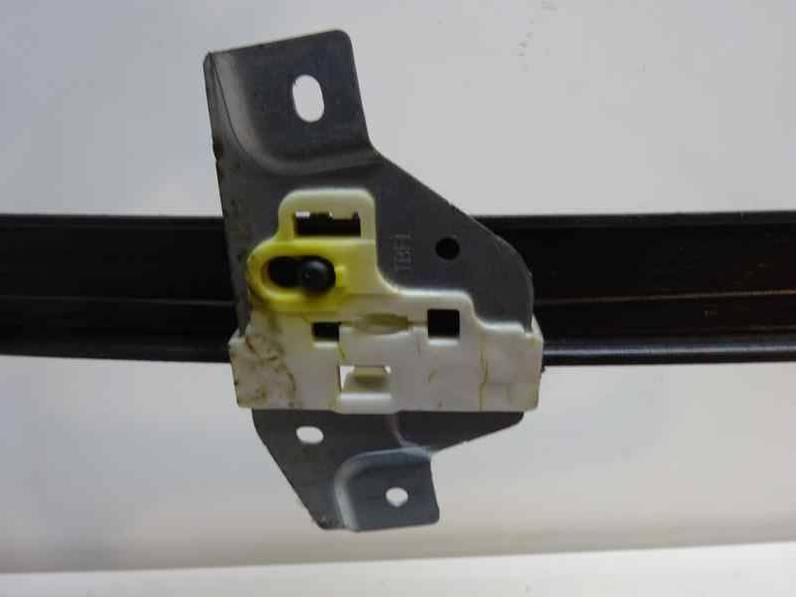 ELEVALUNAS DELANTERO IZQUIERDO HYUNDAI GETZ 2002