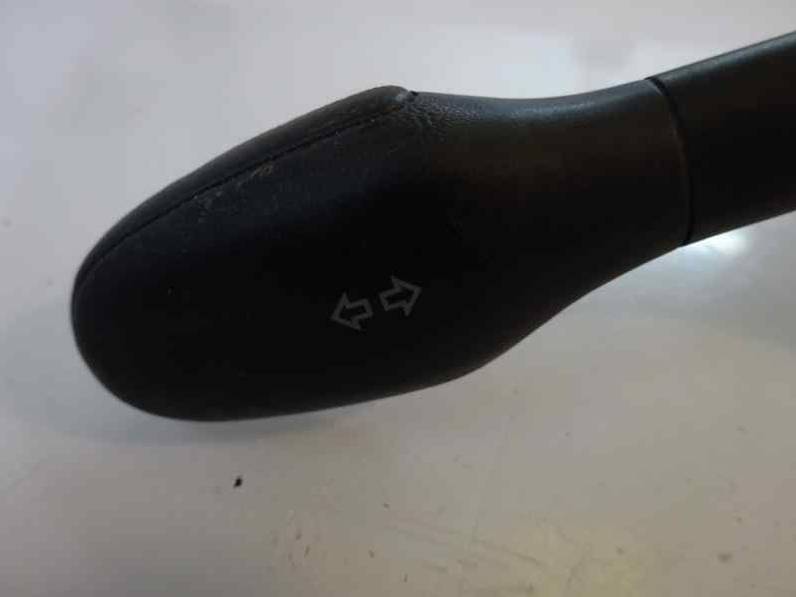 MANDO INTERMITENTES VOLKSWAGEN GOLF III BERLINA 1996 1.9 D (64 CV)