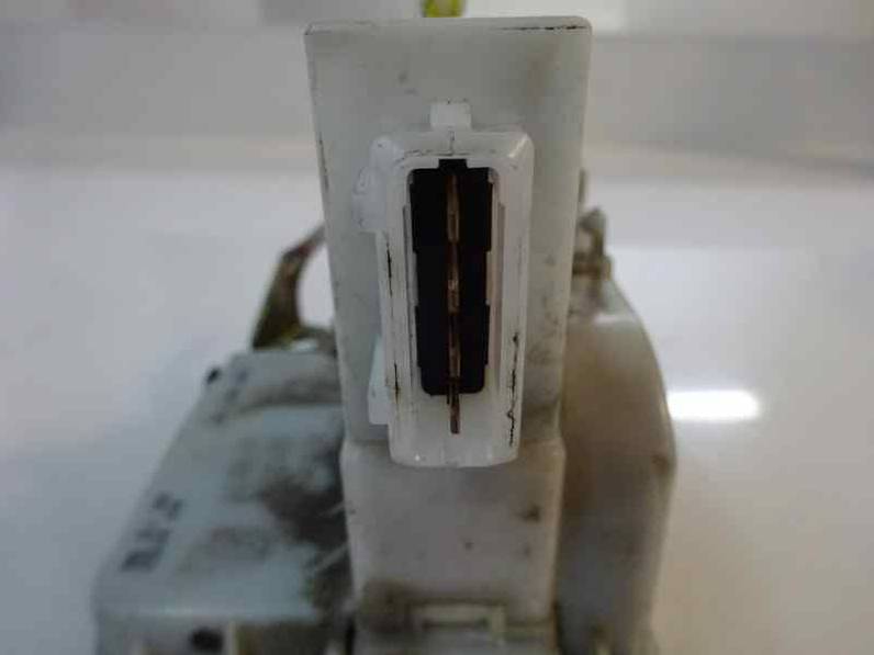 CERRADURA PUERTA DELANTERA DERECHA VOLKSWAGEN GOLF III BERLINA 1996 1.9 D (64 CV)