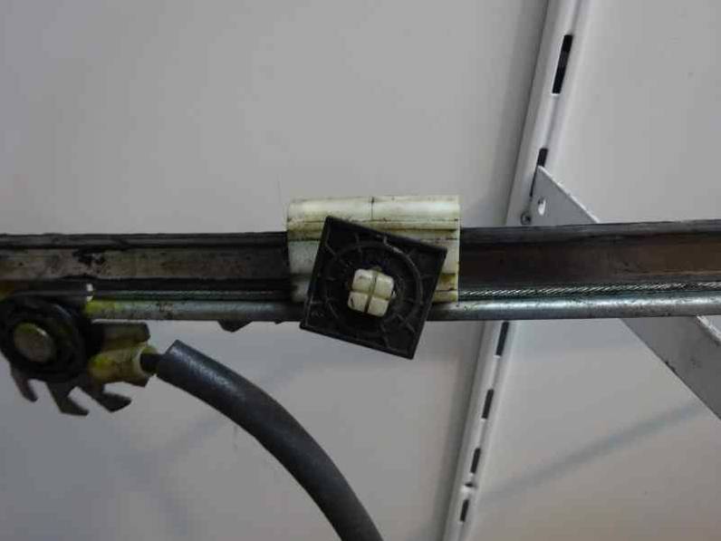 ELEVALUNAS DELANTERO IZQUIERDO CITROEN SAXO 1997 1.1 (60 CV)