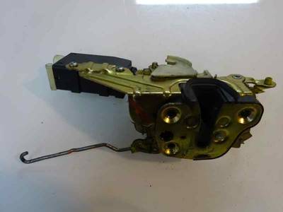 CERRADURA PUERTA DELANTERA DERECHA OPEL CORSA B 1994 1.5 D (50 CV)