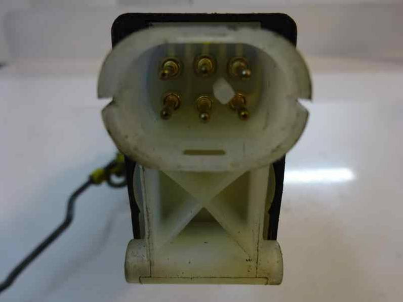 CERRADURA PUERTA DELANTERA DERECHA OPEL CORSA B 1994 1.5 D (50 CV)