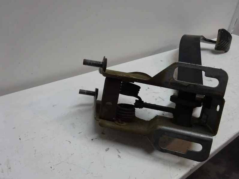 PEDAL EMBRAGUE MITSUBISHI MONTERO 2003 3.2 DI-D (160 CV)