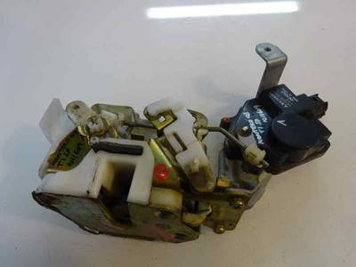 CERRADURA PUERTA TRASERA IZQUIERDA MITSUBISHI MONTERO 2003 3.2 DI-D (160 CV)