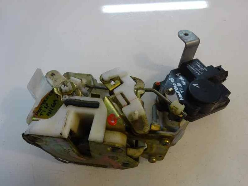 CERRADURA PUERTA TRASERA IZQUIERDA MITSUBISHI MONTERO 2003 3.2 DI-D (160 CV)