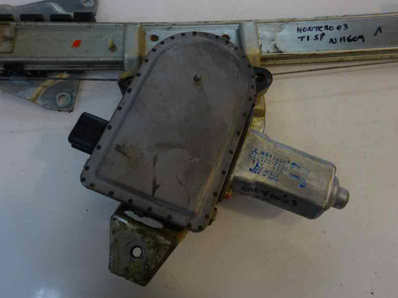 ELEVALUNAS TRASERO IZQUIERDO MITSUBISHI MONTERO 2003 3.2 DI-D (160 CV)